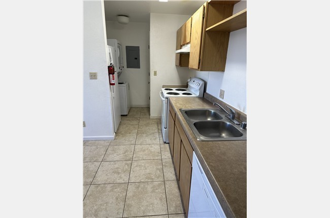 Canyon Apartments - JL Gray